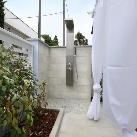 Апартаменты Mare Mosso With Private Jacuzzi *