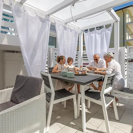 Mare Mosso With Private Jacuzzi Apartment